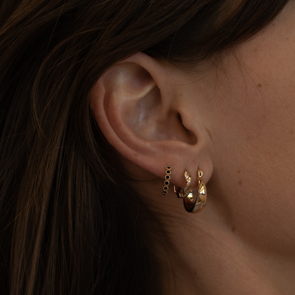 Flow Huggie Hoops
